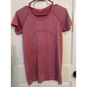 Lululemon Rare Sold Out Run Swiftly Tech 2.0 Short Sleeves Pink Sz 8 Hip Length